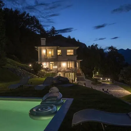 Sleeps 10 Air Con Wifi Villa Baveno