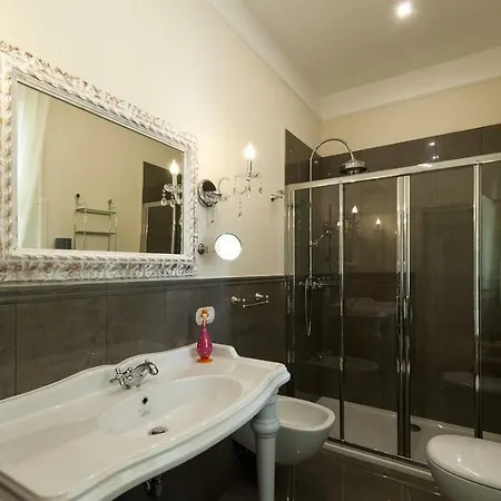 Sleeps 10 Air Con Wifi Villa *